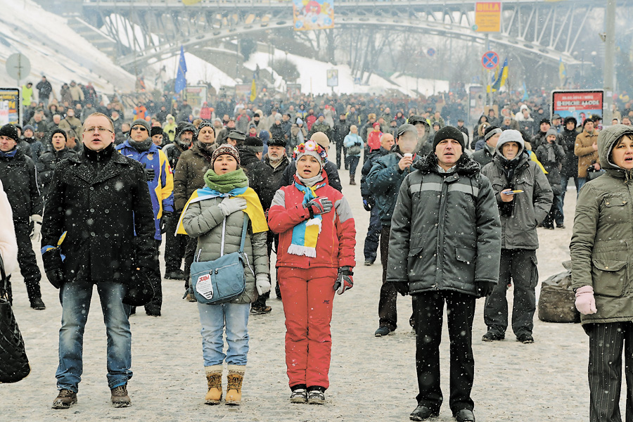 Коли політики не знають, що робити, голос народу стає все гучнішим. Фото Світлани СКРЯБІНОЇ