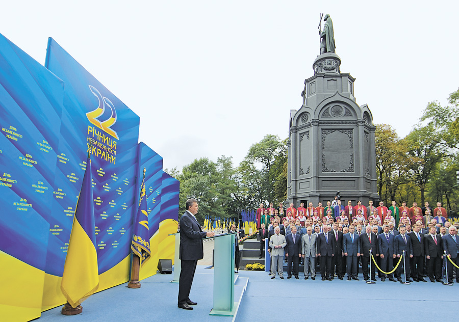 Нашу незалежність надійно оберігає Святий Володимир. Фото Aндрiя МOСIЄНКA