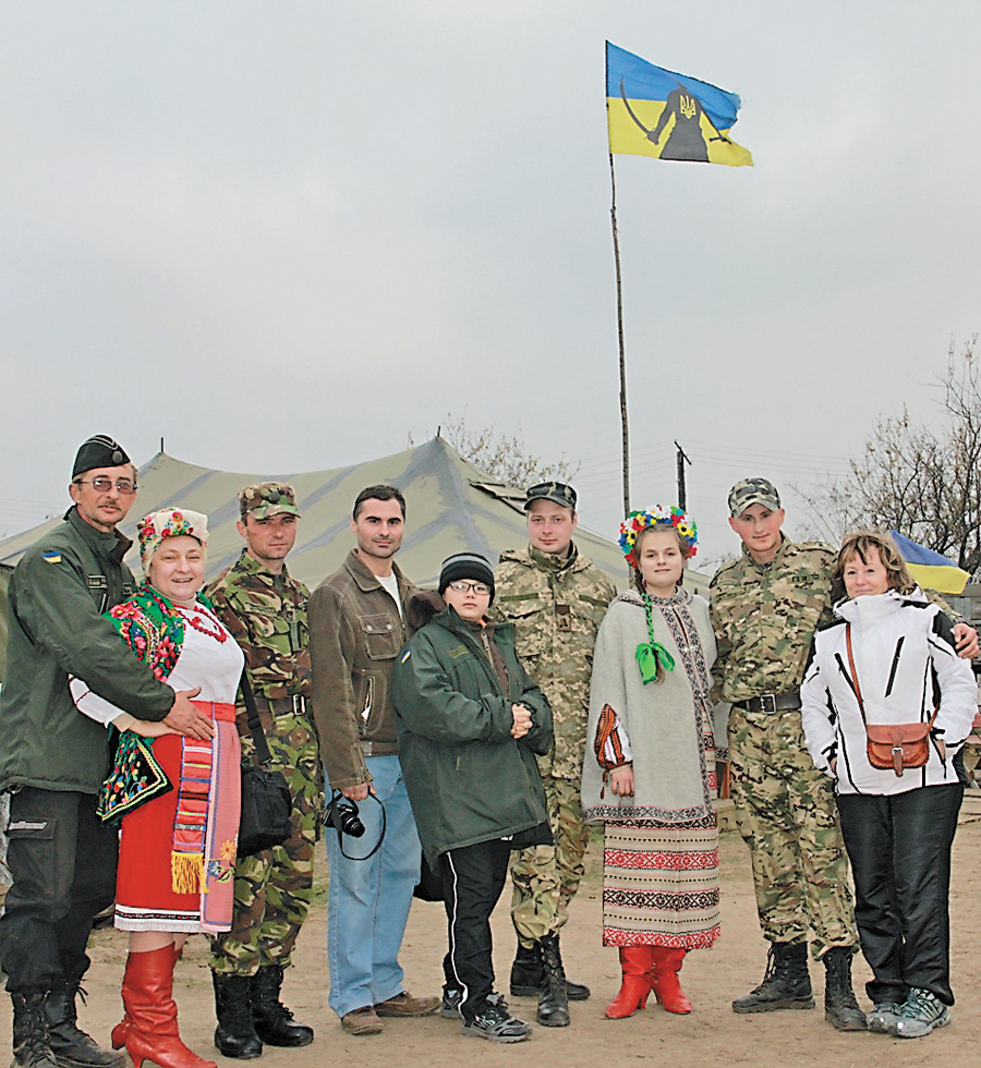 Хіба можна зламати бойовий дух таких козаків і козачок! Фото надані автором