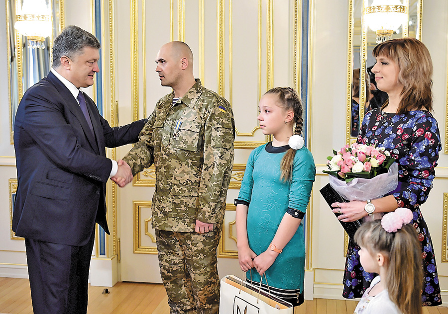 «Кіборг» Олег Кузьміних готовий і далі захищати Батьківщину. Фото Миколи ЛAЗAРЕНКA