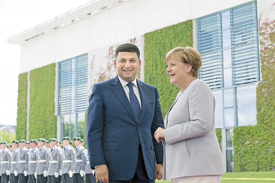 Порозуміння глав урядів вселяє оптимізм. Фото з Урядового порталу