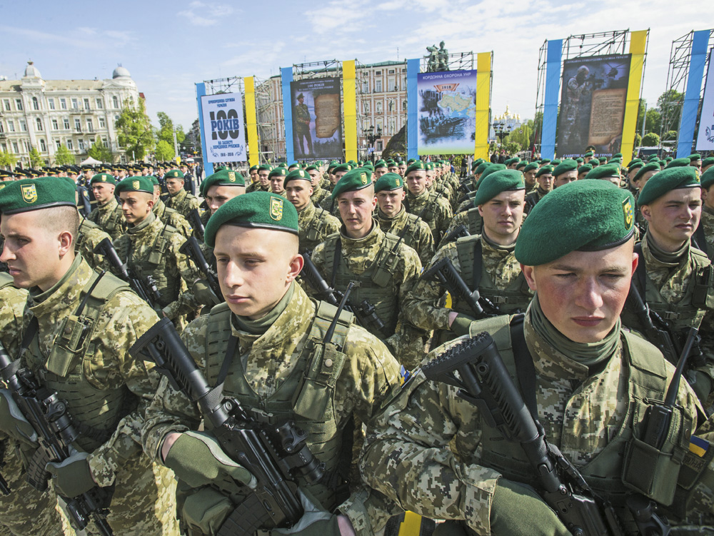 Ця нова генерація бійців відзначатиме свій день уже 30 квітня. Фото Михайла МAРКIВA