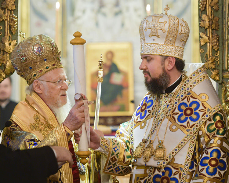 Напередодні Різдва Вселенський патріарх Варфоломій, виявивши мудрість і мужність, здійснив одвічну мрію українського народу. Фото з сайту president.gov.ua