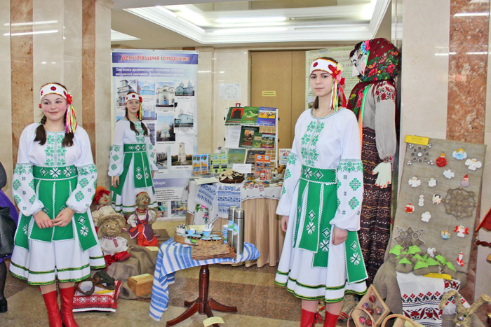 Презентація команди з Демидівки. 