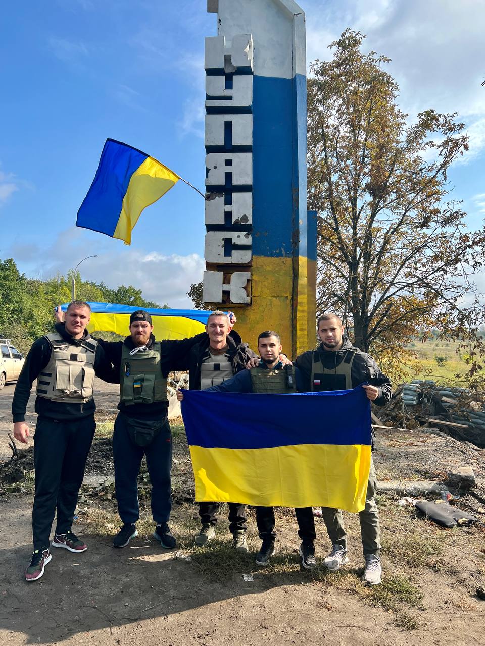 Нині на першому місці серед турбот — мешканці звільнених територій області, серед яких і Куп’янськ. Фото СК «Адреналін»