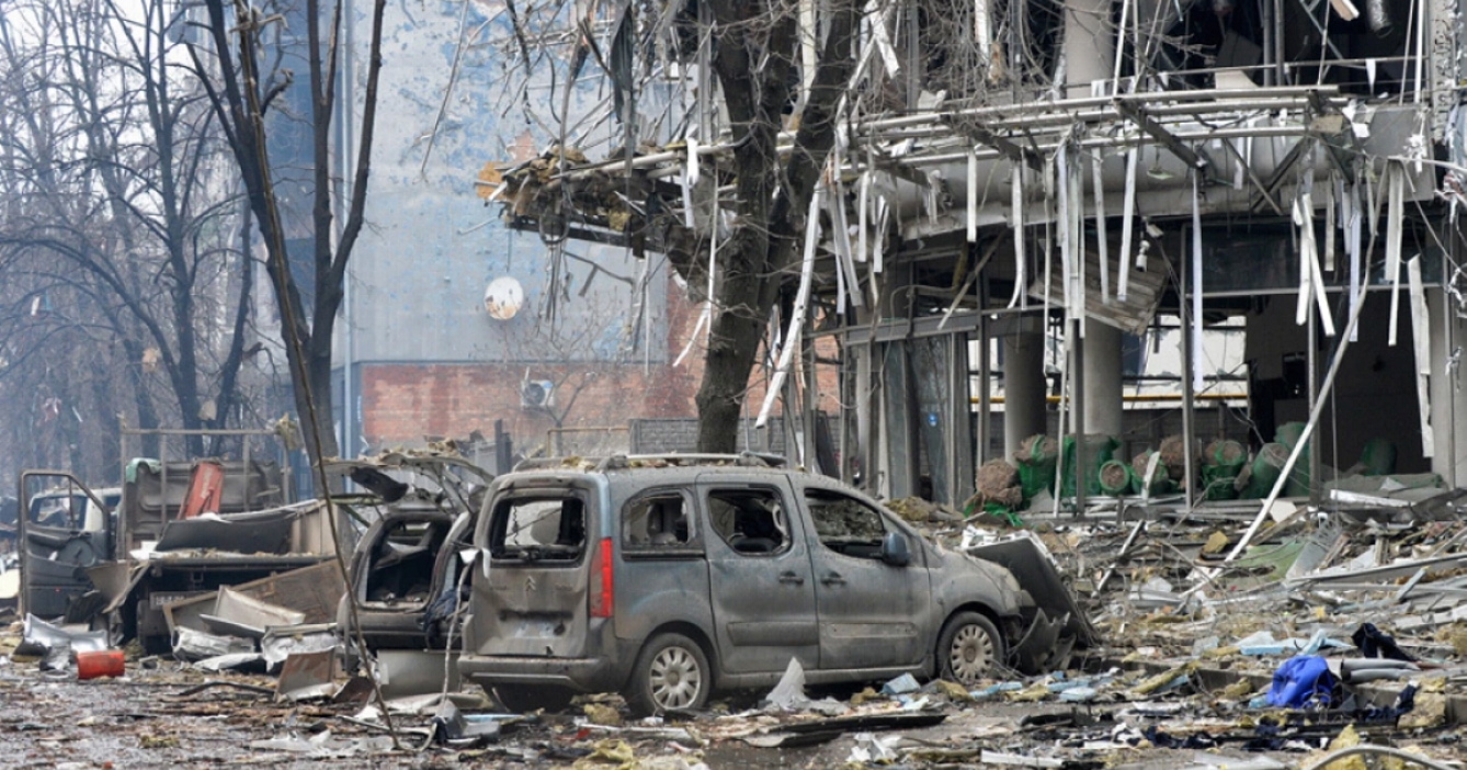 Власникам авто слід знати, що в  разі страхування каско чимало компаній покривають лише 10% вартості воєнних ризиків. Фото з сайту offsite.com