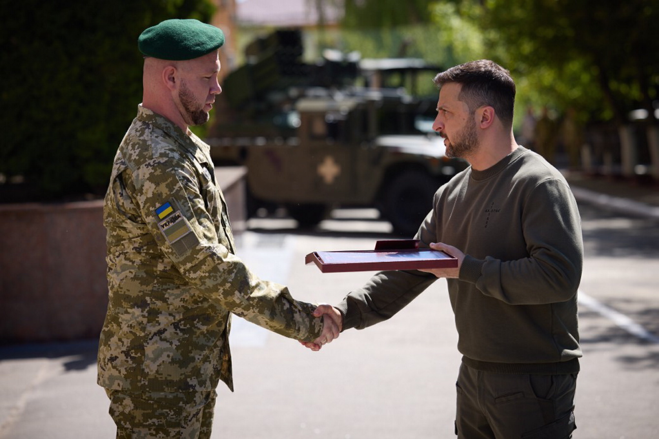 Володимир Зеленський подякував прикордонникам за захист рубежів і силу, виявлену в боях з російськими окупантами. Фото з сайту president.gov.ua