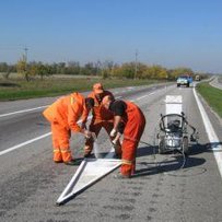 Дороги втомилися від наднормативних автівок