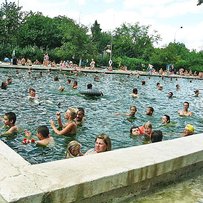 Щоб перемоги не заросли травою забуття