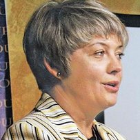 Ірина ЛЕНДЕЛ: «Хороші гроші — це ті, що приходять у регіон, а погані — ті, які тікають із нього»