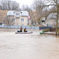 Сніг  тане інтелігентно