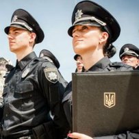  Поліція відновлює довіру людей