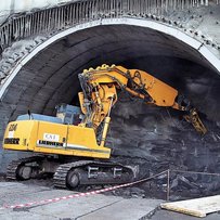 Нелегкі метри Бескидського тунелю