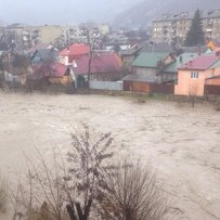 Дощові паводки накоїли лиха