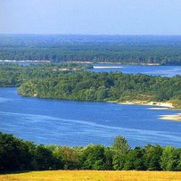 Руйнівна стихія  чи життєдайна сила