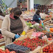 Через негоду, імпорт і податки