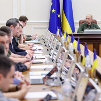 Україна справляється з викликами сьогодення