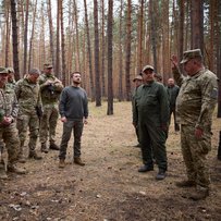 Президент побував у бойових підрозділах