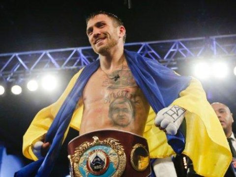 Ломаченко достроково переміг Уолтерса і захистив чемпіонський пояс WBO