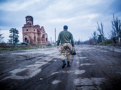 День Збройних Сил України: Іде Христос по мінному полю